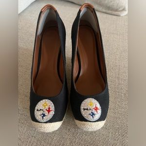 Size 8 Pittsburgh Steelers wedge